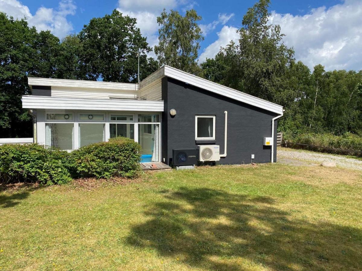 7 Person Holiday Home In Rsted Kare 外观 照片