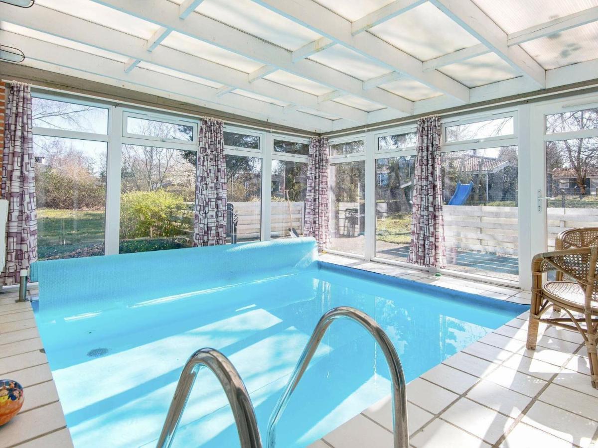 7 Person Holiday Home In Rsted Kare 外观 照片